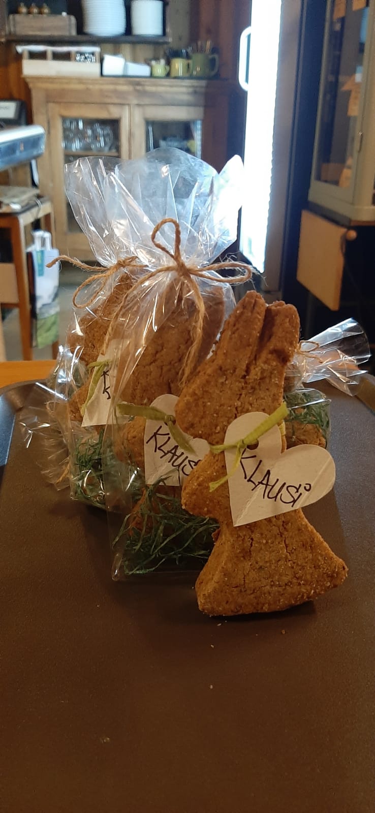 Featured image for “20.03.2026<br>DER SÜSSE ROGGEN HASE «KLAUSI»”